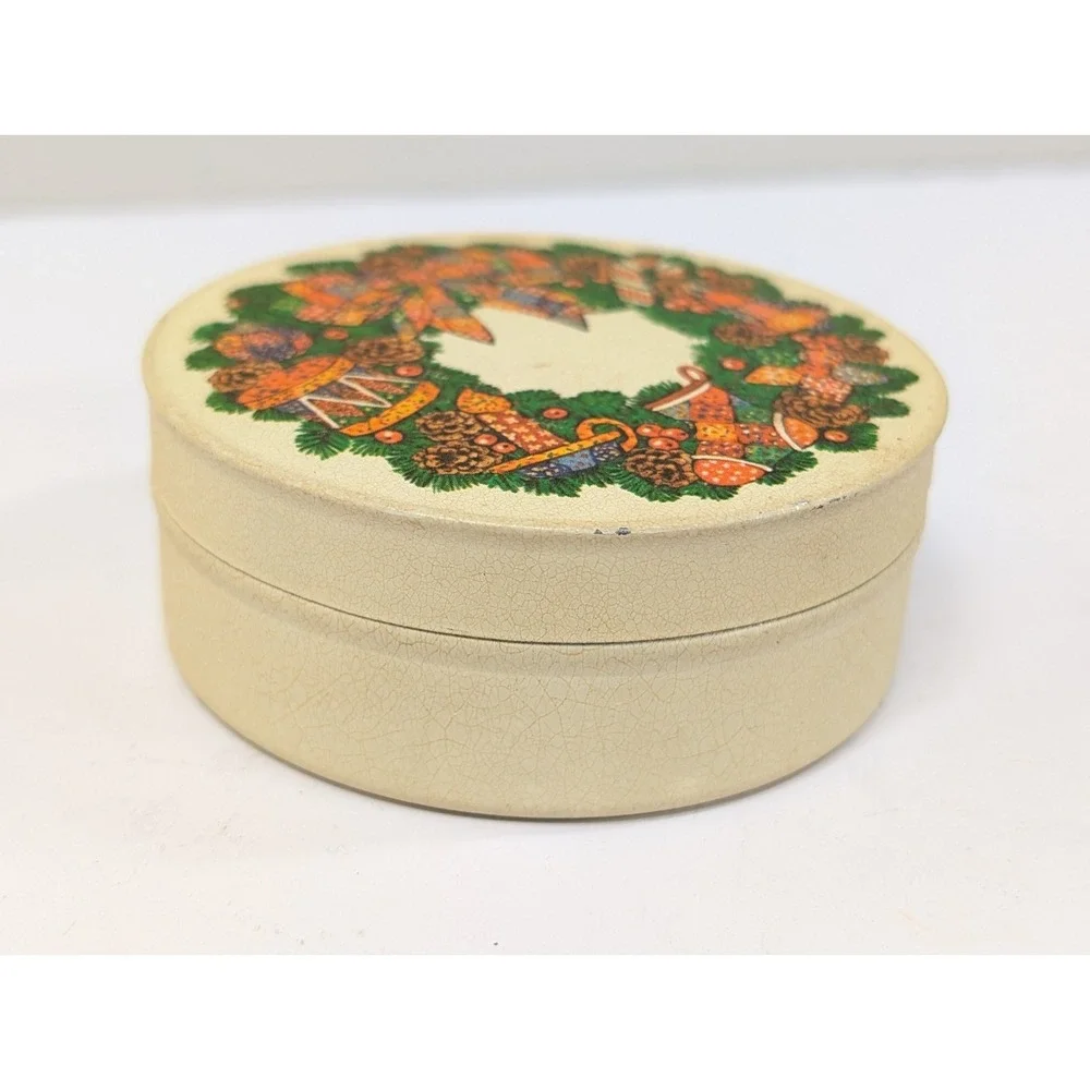 Potpourri Press Tin Storage Wreath 3‎ In Diameter